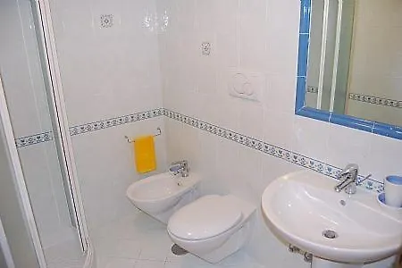 Sleeps 4 Air Con Wifi Appartement